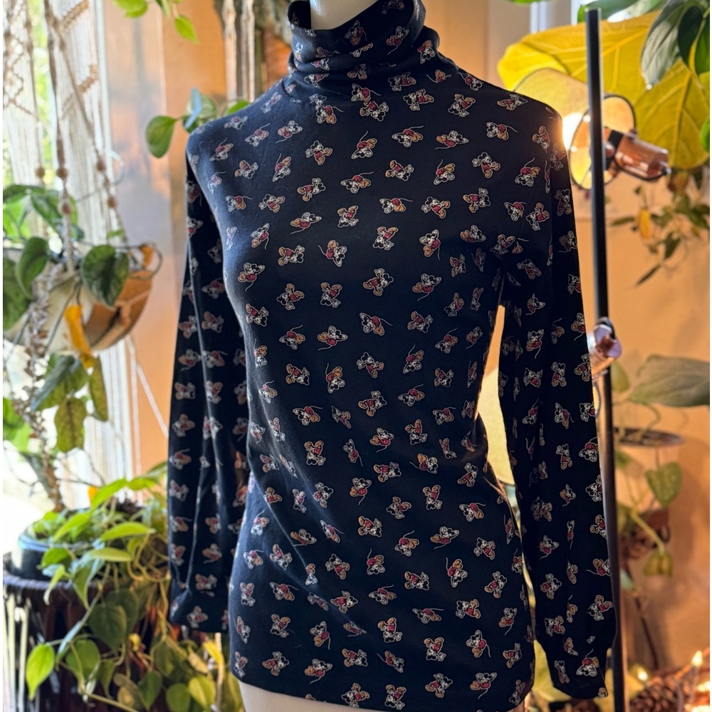 VTG Mikey Mouse turtleneck